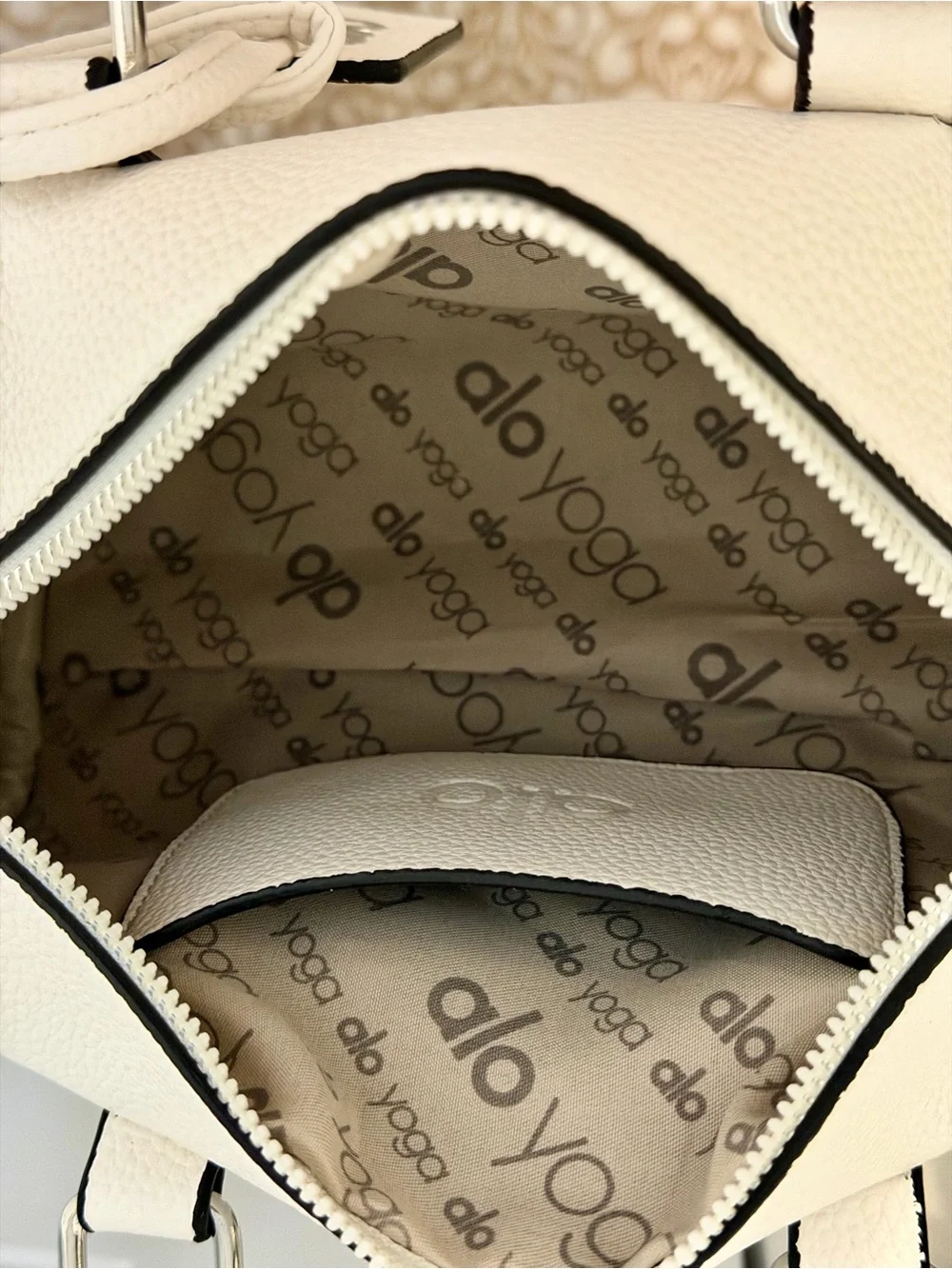 ALO Yoga brand new…beautiful